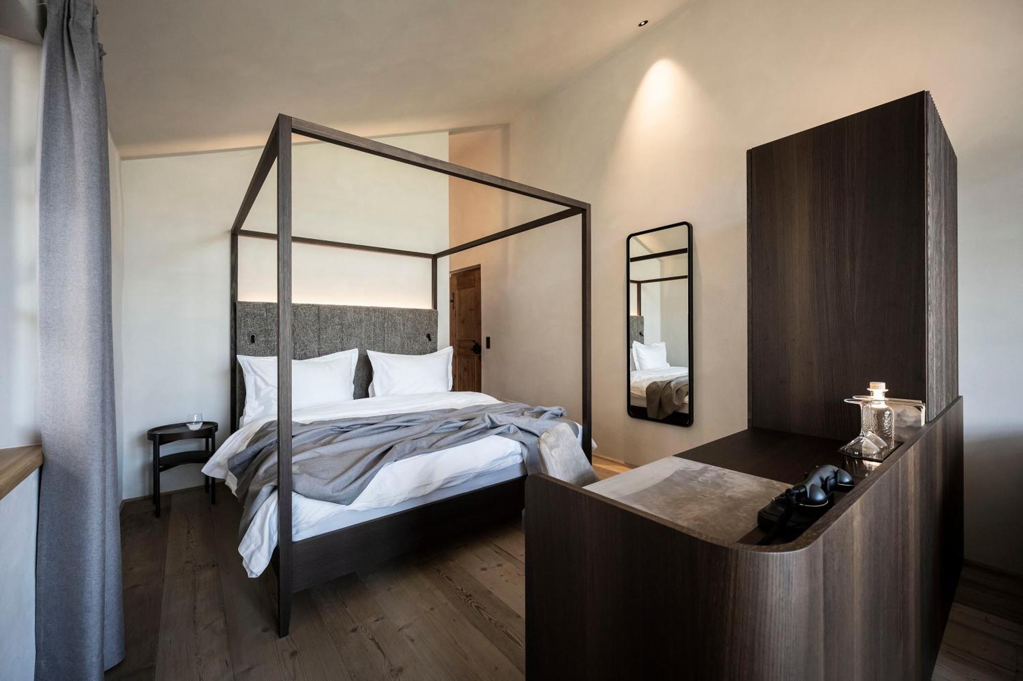 Hotel Ansitz Steinbock Вілландро Екстер'єр фото
