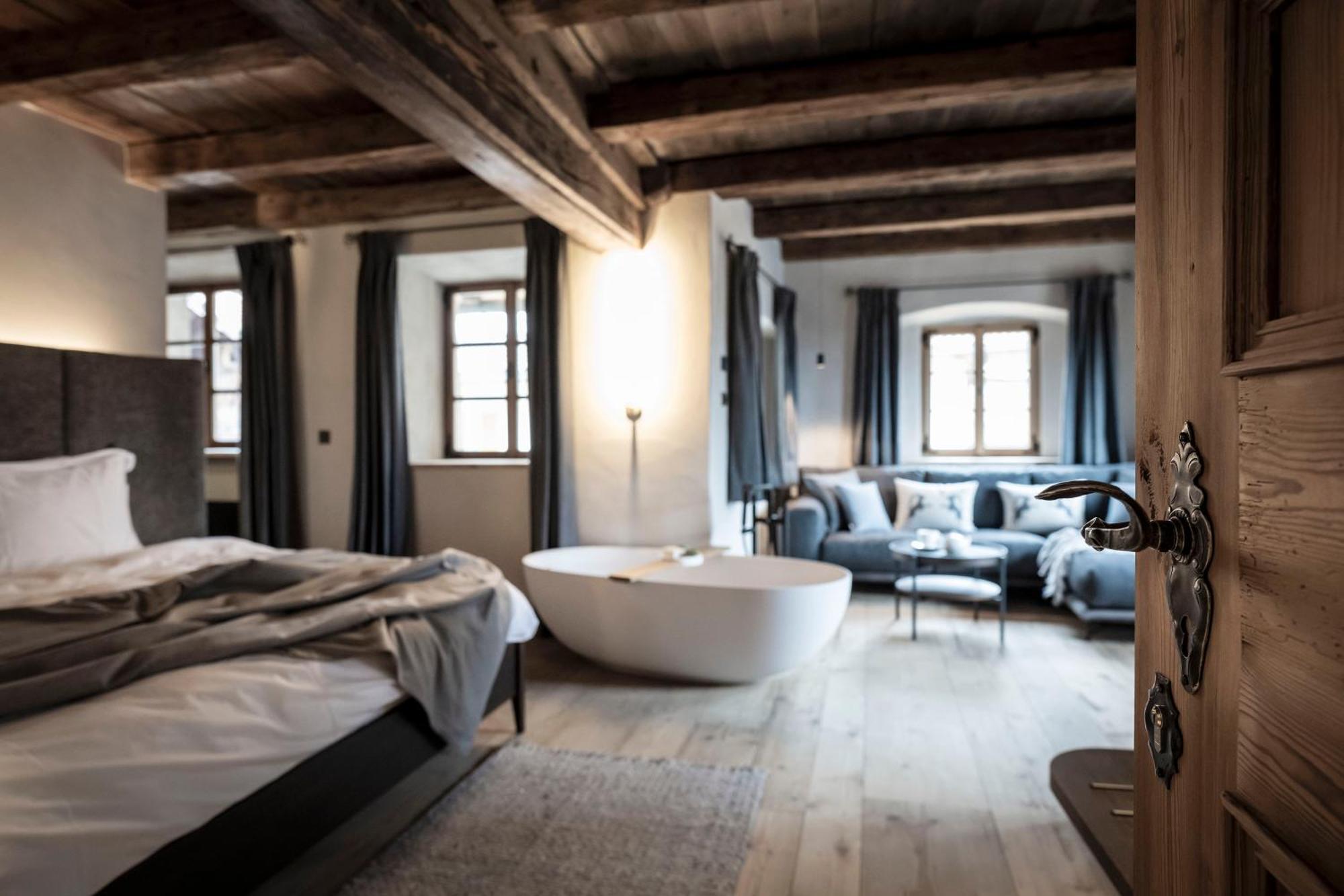 Hotel Ansitz Steinbock Вілландро Екстер'єр фото