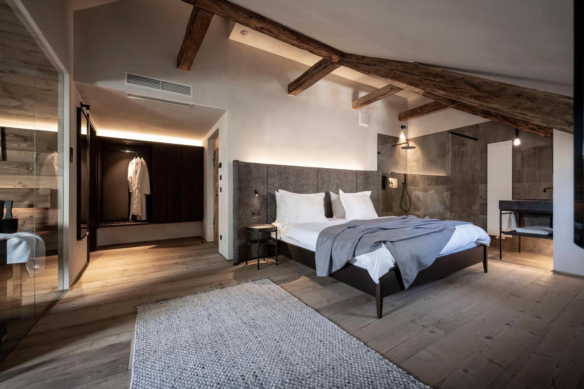Hotel Ansitz Steinbock Вілландро Екстер'єр фото